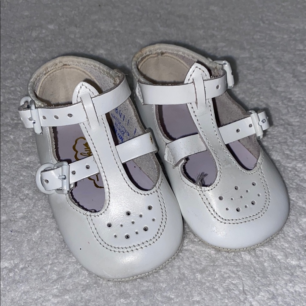 Vintage lullaby leather double strap infant size 1